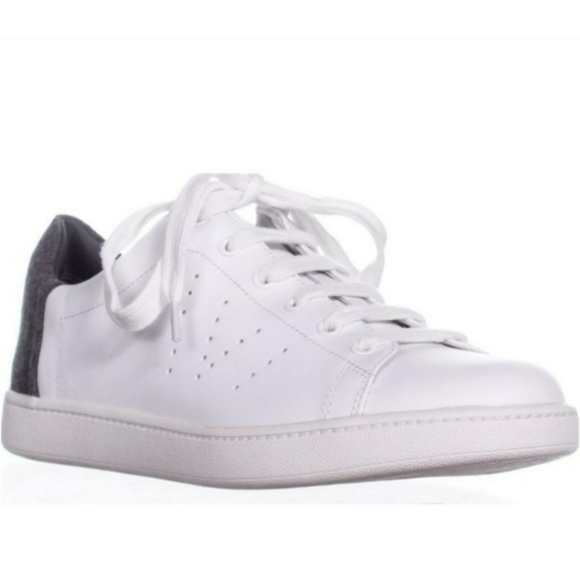 VINCE Varin Lace up Fashion Sneakers Grey  backs on white leather.JUST REDUCED! - Picture 2 of 5